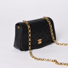 画像をギャラリービューアに読み込む, 極美品 CHANEL シャネル ビジュー 横長 20cm ショルダーバッグ 1番台 ミニマトラッセ ショルダーチェーン ラムスキン 中古 4a001065
