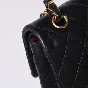 極美品 CHANEL シャネル マトラッセ25 Wフラップ Wチェーンショルダーバッグ A01112 20番台 ラムスキン ココマーク ブラック ゴールド 中古 4a001272