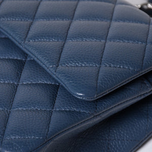 極美品 CHANEL シャネル マトラッセ25 Wフラップ Wチェーンショルダーバッグ AO1112 ブルー系 20番台 キャビアスキン シルバー金具 中古 4a001275