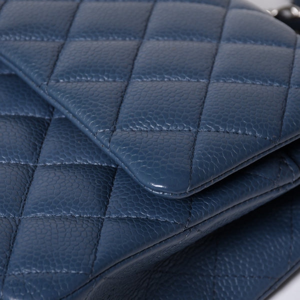 極美品 CHANEL シャネル マトラッセ25 Wフラップ Wチェーンショルダーバッグ AO1112 ブルー系 20番台 キャビアスキン シルバー金具 中古 4a001275