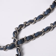 画像をギャラリービューアに読み込む, 極美品 CHANEL シャネル マトラッセ25 Wフラップ Wチェーンショルダーバッグ AO1112 ブルー系 20番台 キャビアスキン シルバー金具 中古 4a001275