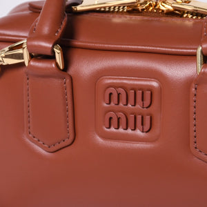 新品未使用 MIU MIU ミュウミュウ ハンドバッグ 2WAY 5BB142 ACR3 アルカディ レギュラー カーフスキン ブラウン 中古 4a000987
