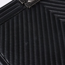 画像をギャラリービューアに読み込む, 極美品 CHANEL シャネル ボーイシャネル シェブロン チェーンショルダーバッグ A92193 20番台 ココマーク カーフスキン ブラック 中古 4a000907
