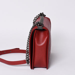 Very Good Condition CHANEL Boy Chanel Large Chain Shoulder Bag A67087 18th Series Coco Mark Lambskin Red Used 4a000909