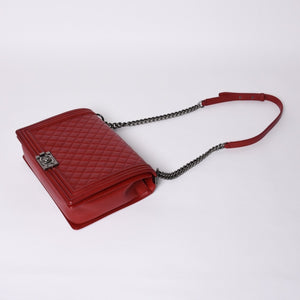 Very Good Condition CHANEL Boy Chanel Large Chain Shoulder Bag A67087 18th Series Coco Mark Lambskin Red Used 4a000909
