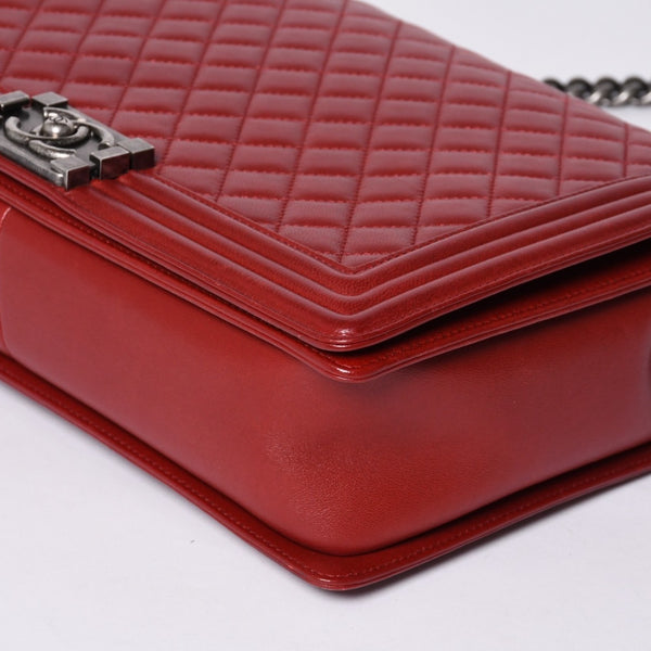 Very Good Condition CHANEL Boy Chanel Large Chain Shoulder Bag A67087 18th Series Coco Mark Lambskin Red Used 4a000909