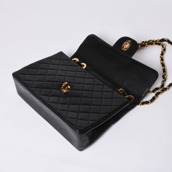 極美品 CHANEL シャネル デカマトラッセ30 SフラップWチェーンショルダーバッグ 4番台 ココマーク ラムスキン ブラック 中古 4a000899