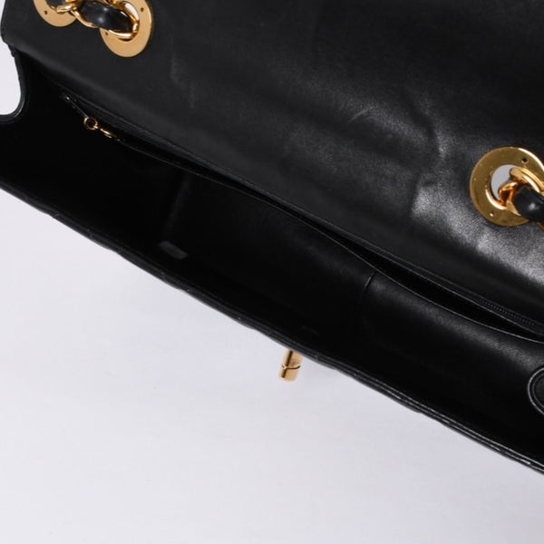 極美品 CHANEL シャネル デカマトラッセ30 SフラップWチェーンショルダーバッグ 4番台 ココマーク ラムスキン ブラック 中古 4a000899