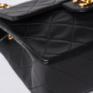 Very Good Condition CHANEL Mini Matelasse 17 S Flap S Chain Shoulder Bag No. 2 Coco Mark Lambskin Black Used 4a000934