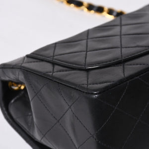 Very Good Condition CHANEL Mini Matelasse 17 S Flap S Chain Shoulder Bag No. 2 Coco Mark Lambskin Black Used 4a000934