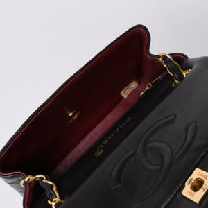 Very Good Condition CHANEL Mini Matelasse 17 S Flap S Chain Shoulder Bag No. 2 Coco Mark Lambskin Black Used 4a000934