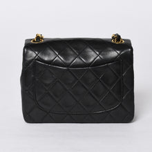 画像をギャラリービューアに読み込む, 極美品 CHANEL シャネル ミニマトラッセ17 Sフラップ Sチェーンショルダーバッグ 2番台 ココマーク ラムスキン ブラック 中古 4a000934