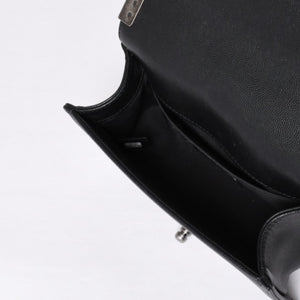 Very Good Condition CHANEL BOY CHANEL Boy Chanel Chain Shoulder Bag No. 29 Coco Mark Caviar Skin Black Used 4a000932