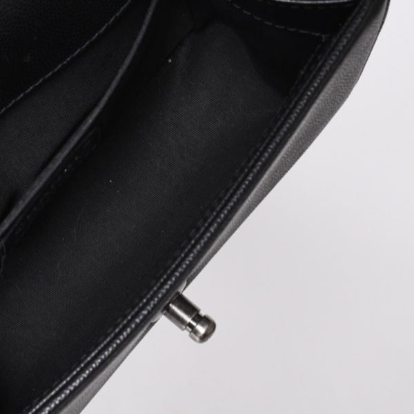 Very Good Condition CHANEL BOY CHANEL Boy Chanel Chain Shoulder Bag No. 29 Coco Mark Caviar Skin Black Used 4a000932