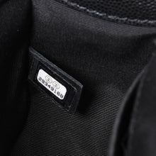 画像をギャラリービューアに読み込む, 極美品 CHANEL シャネル BOY CHANEL ボーイシャネル チェーンショルダーバッグ 29番台 ココマーク キャビアスキン ブラック 中古 4a000932