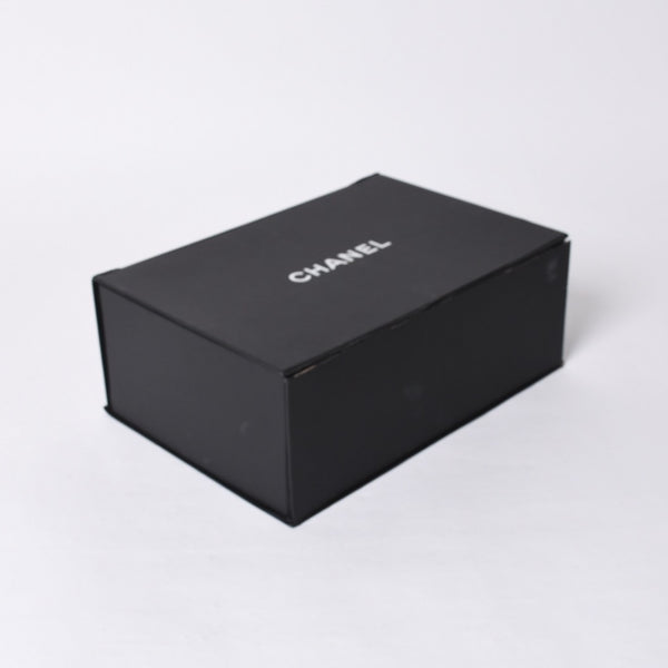 新品未使用 CHANEL シャネル チェーンショルダーバッグ AS3932 ランダム番台 ココマーク デニム インディゴブルー キルティング 中古 4a000989