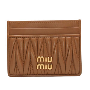 MIU MIU ミュウミュウ マテラッセ レザー カードケース キャメル ゴールド金具 レザー 美品 中古 4a000789