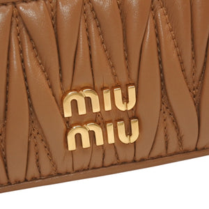 MIU MIU ミュウミュウ マテラッセ レザー カードケース キャメル ゴールド金具 レザー 美品 中古 4a000789