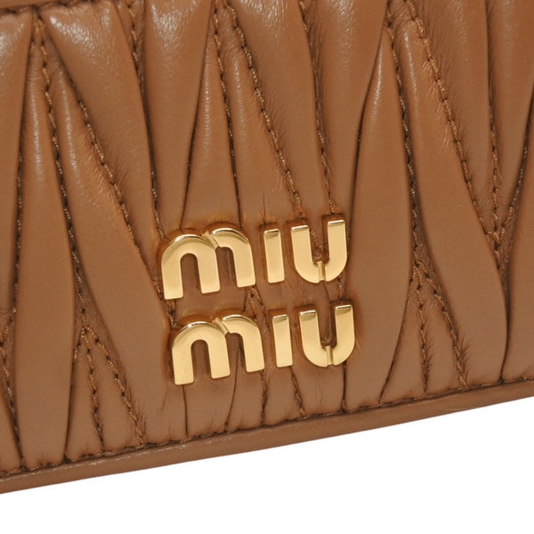 MIU MIU ミュウミュウ マテラッセ レザー カードケース キャメル ゴールド金具 レザー 美品 中古 4a000789