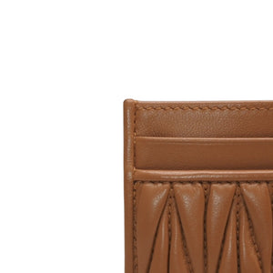 MIU MIU ミュウミュウ マテラッセ レザー カードケース キャメル ゴールド金具 レザー 美品 中古 4a000789