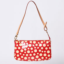画像をギャラリービューアに読み込む, 極美品 LOUIS VUITTON ルイヴィトン 草間彌生 ヴェルニ M91427 ドットインフィニティ ポシェットアクセソワール ブラック ホワイト 中古 4a001023