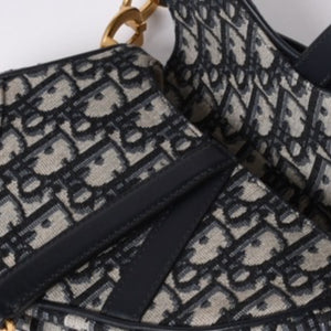 Very Good Condition Christian Dior Saddle Mini Bag Handbag M0456CTZQ Oblique Navy Used 4a000999