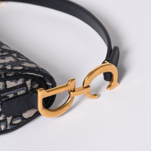 Very Good Condition Christian Dior Saddle Mini Bag Handbag M0456CTZQ Oblique Navy Used 4a001000