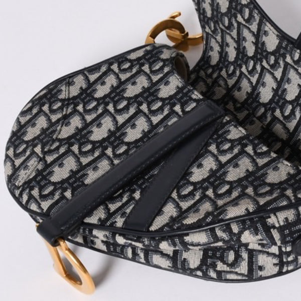 Very Good Condition Christian Dior Saddle Mini Bag Handbag M0456CTZQ Oblique Navy Used 4a001000