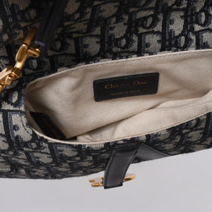 Very Good Condition Christian Dior Saddle Mini Bag Handbag M0456CTZQ Oblique Navy Used 4a001000