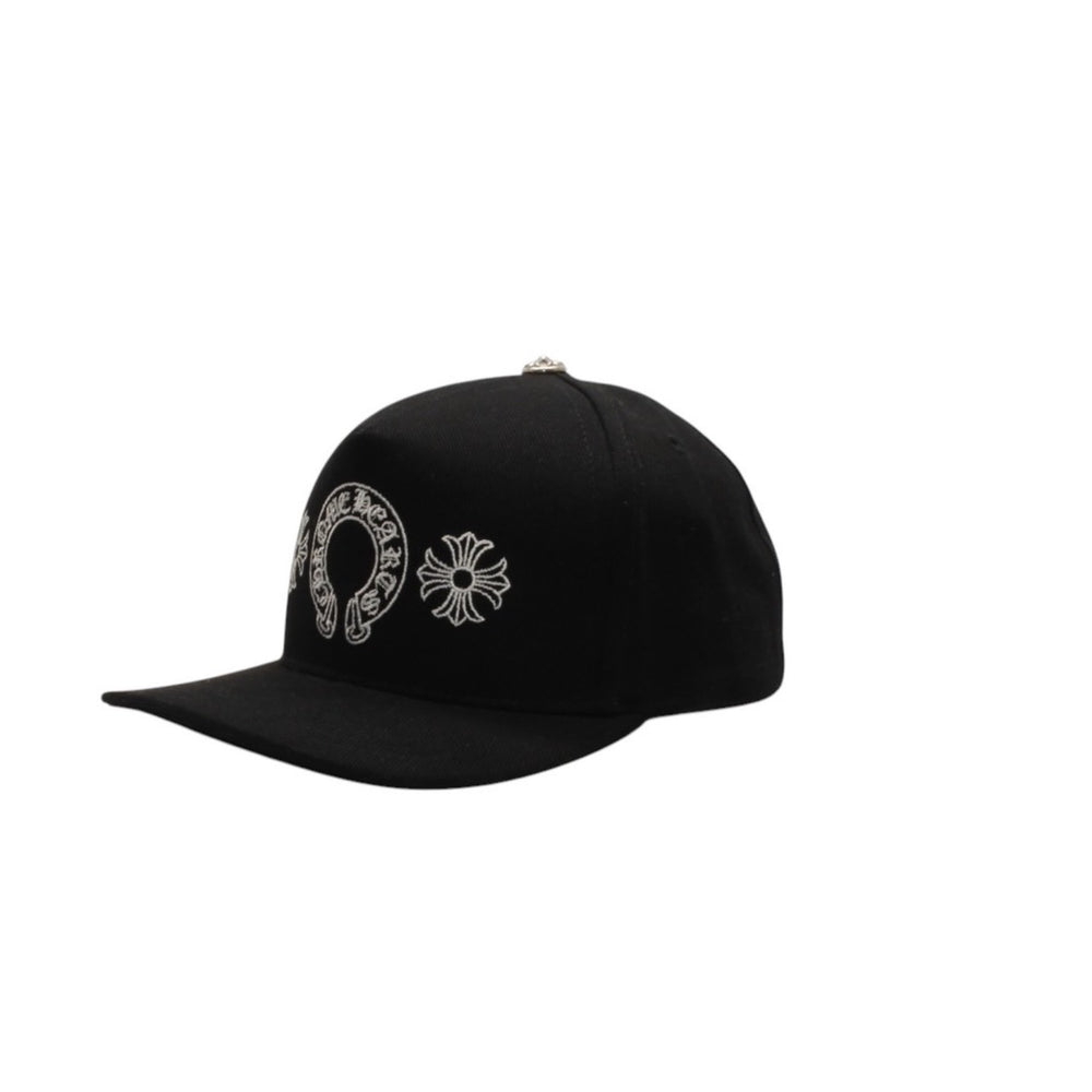 New and unused CHROME HEARTS 5PANEL SNAPBACK CAP ONE SIZE 51-61cm Black Used 4a001306