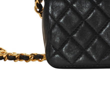 画像をギャラリービューアに読み込む, 極美品 CHANEL シャネル マイクロマトラッセ チェーンショルダーバッグ 1番台 ココマーク ラムスキン ブラック ゴールド金具 中古 4a000935