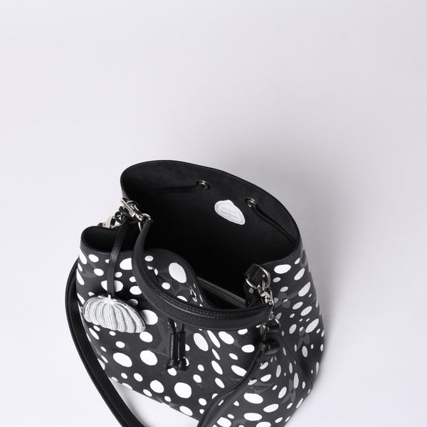 新品同様 LOUIS VUITTON ルイヴィトン ネオノエMM 2WAYバッグ M21753 モノグラム アンプラント ブラック ホワイト 草間彌生 中古 4a001028