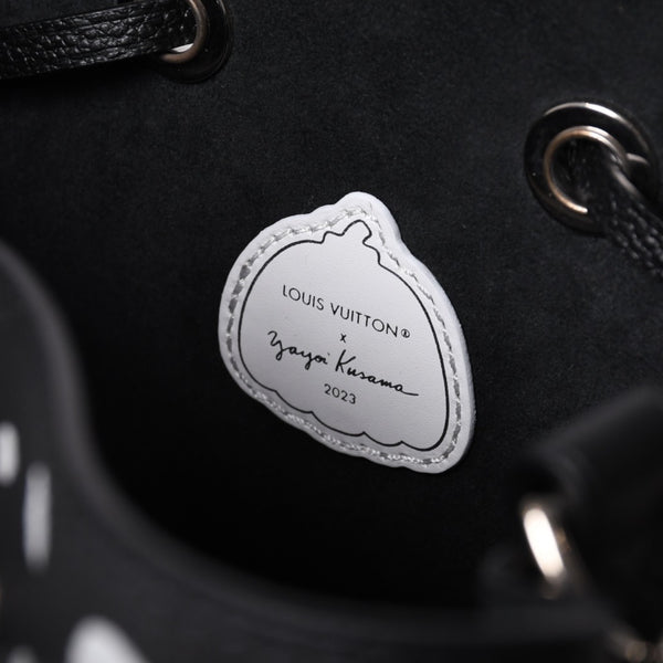 新品同様 LOUIS VUITTON ルイヴィトン ネオノエMM 2WAYバッグ M21753 モノグラム アンプラント ブラック ホワイト 草間彌生 中古 4a001028
