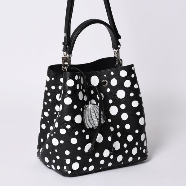 新品同様 LOUIS VUITTON ルイヴィトン ネオノエMM 2WAYバッグ M21753 モノグラム アンプラント ブラック ホワイト 草間彌生 中古 4a001028