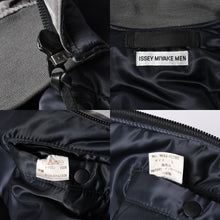 画像をギャラリービューアに読み込む, ISSEY MIYAKE MEN イッセイミヤケメン 96AW Parachute Cargo Bomber Jacket パラシュート カーゴボンバージャケット サイズL 美品 中古 4a001047