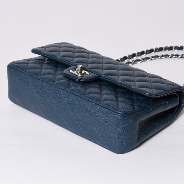 Very good condition CHANEL Chanel Matelasse 25 W flap W chain shoulder bag AO1112 Green series 20s Caviar skin Silver hardware Used 4a001061