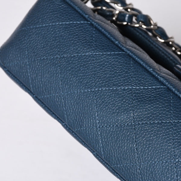 Very good condition CHANEL Chanel Matelasse 25 W flap W chain shoulder bag AO1112 Green series 20s Caviar skin Silver hardware Used 4a001061