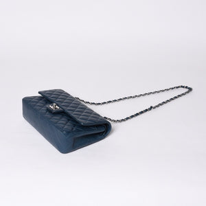 Very good condition CHANEL Chanel Matelasse 25 W flap W chain shoulder bag AO1112 Green series 20s Caviar skin Silver hardware Used 4a001061