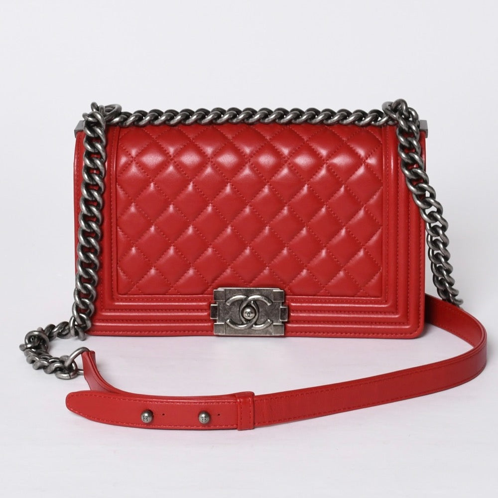 極美品 CHANEL シャネル ボーイシャネル ショルダーバッグ ラムスキン 20番台 レッド シルバー金具 中古 4a000911