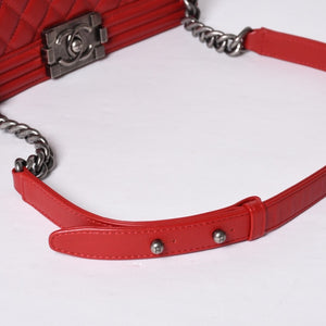 極美品 CHANEL シャネル ボーイシャネル ショルダーバッグ ラムスキン 20番台 レッド シルバー金具 中古 4a000911