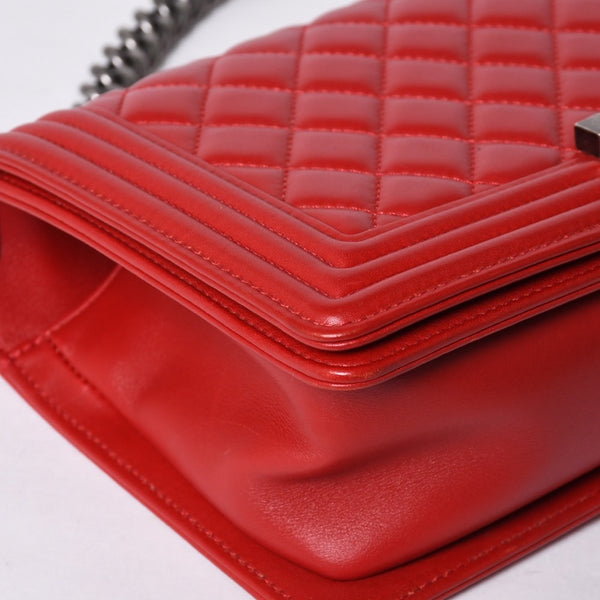 極美品 CHANEL シャネル ボーイシャネル ショルダーバッグ ラムスキン 20番台 レッド シルバー金具 中古 4a000911