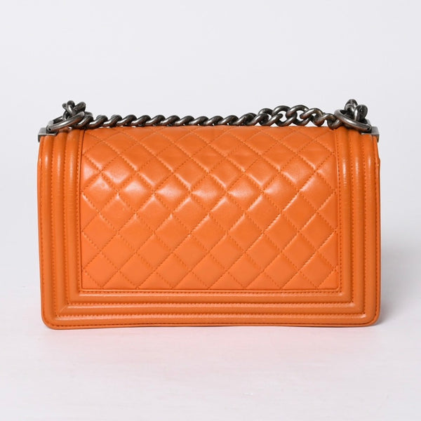 極美品 CHANEL シャネル ボーイシャネル ショルダーバッグ ラムスキン 20番台 オレンジ シルバー金具 中古 4a000913