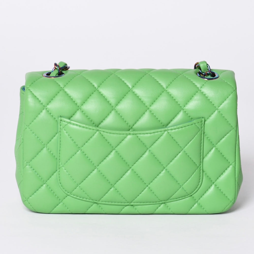 極美品 CHANEL シャネル ミニマトラッセ20 Sフラップ Sチェーンショルダーバッグ 31番台 ココマーク ラムスキン グリーン 中古 4a001225
