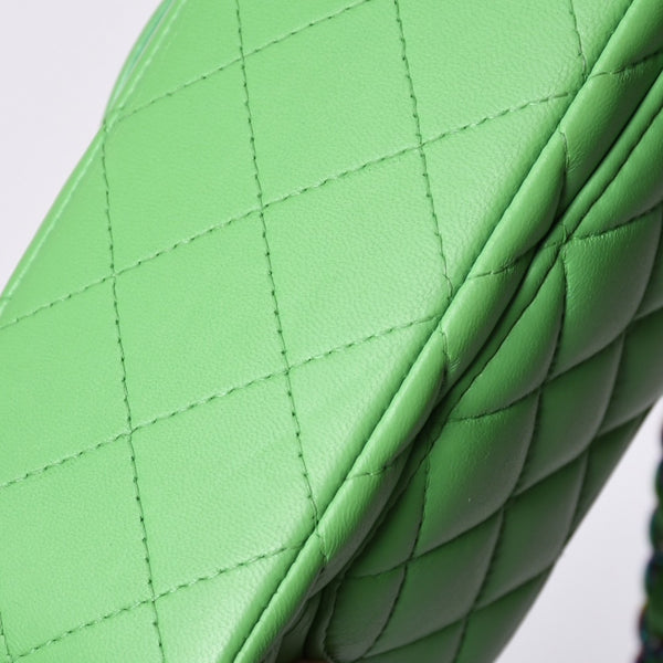 Very Good Condition CHANEL Mini Matelasse 20 S Flap S Chain Shoulder Bag No. 31 Coco Mark Lambskin Green Used 4a001225