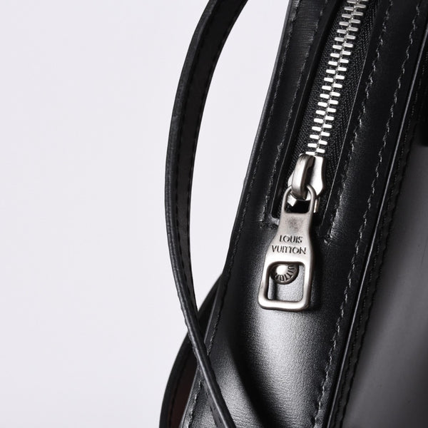 Very good condition LOUIS VUITTON Danube Messenger shoulder bag M53975 Black Silver hardware Used 4a000904