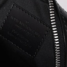 画像をギャラリービューアに読み込む, 極美品 LOUIS VUITTON ルイヴィトン ダヌーブメッセンジャー ショルダーバッグ M53975 ブラック シルバー金具 中古 4a000904