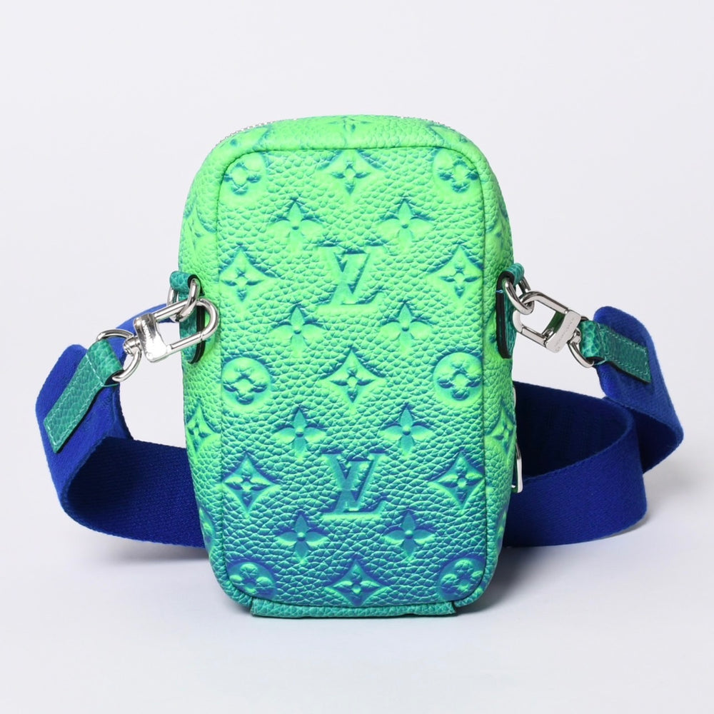 極美品 LOUIS VUITTON ルイヴィトン トリヨン イリュージョン ダブルフォンポーチ ショルダーバッグ M81223 グリーン 中古 4a000758