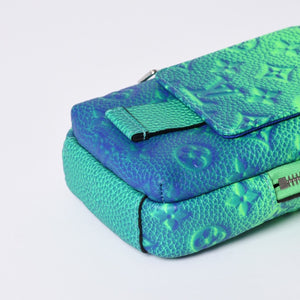 Very Good Condition LOUIS VUITTON Taurillon Illusion Double Phone Pouch Shoulder Bag M81223 Green Used 4a000758