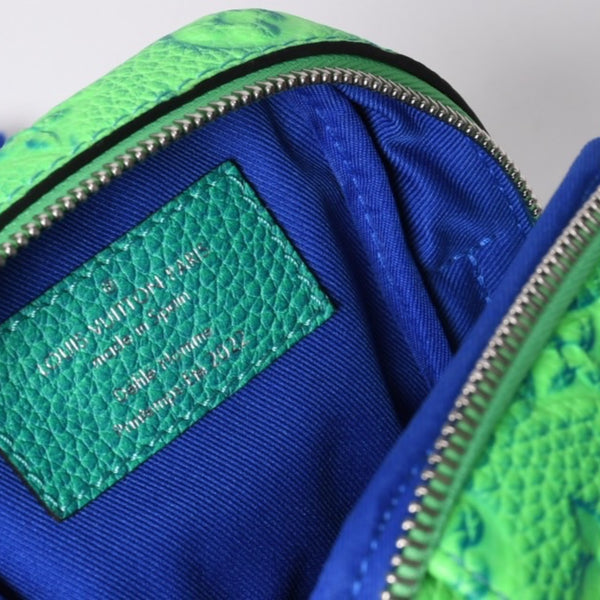 Very Good Condition LOUIS VUITTON Taurillon Illusion Double Phone Pouch Shoulder Bag M81223 Green Used 4a000758