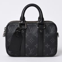 画像をギャラリービューアに読み込む, LOUIS VUITTON ルイヴィトン Travel Case Bag トラベルブリーフケースバッグ ブラック シルバー金具 美品 中古 4a000308